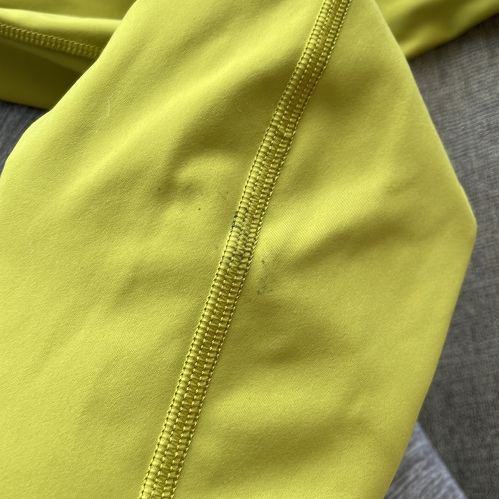 Lululemon Fast And Free High-Rise Chartreuse Size 6 - Picture 6 of 6